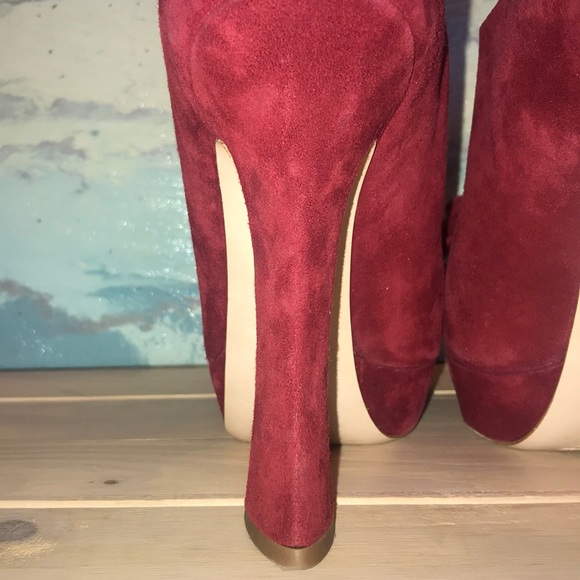 MIU MIU Suede Peep Toe Bow Ankle Bootie EUC sz 39 - Picture 8 of 16